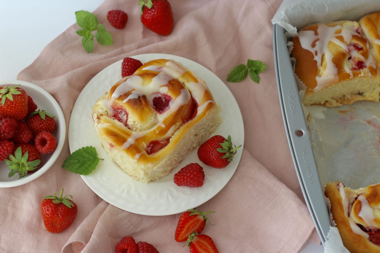Blätterteig Gefüllt Mit Quark Und Erdbeeren