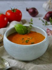 Vegan Roasted Tomato Soup – Veganes Süppchen aus gerösteten Tomaten