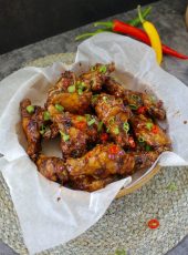 Asian Chicken Wings – spicy, sticky & super crispy